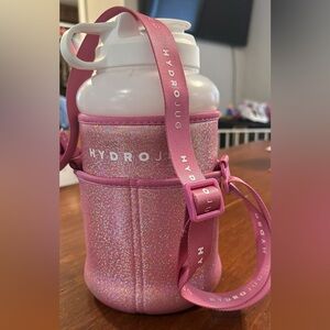 HydroJug with pink glitter sleeve